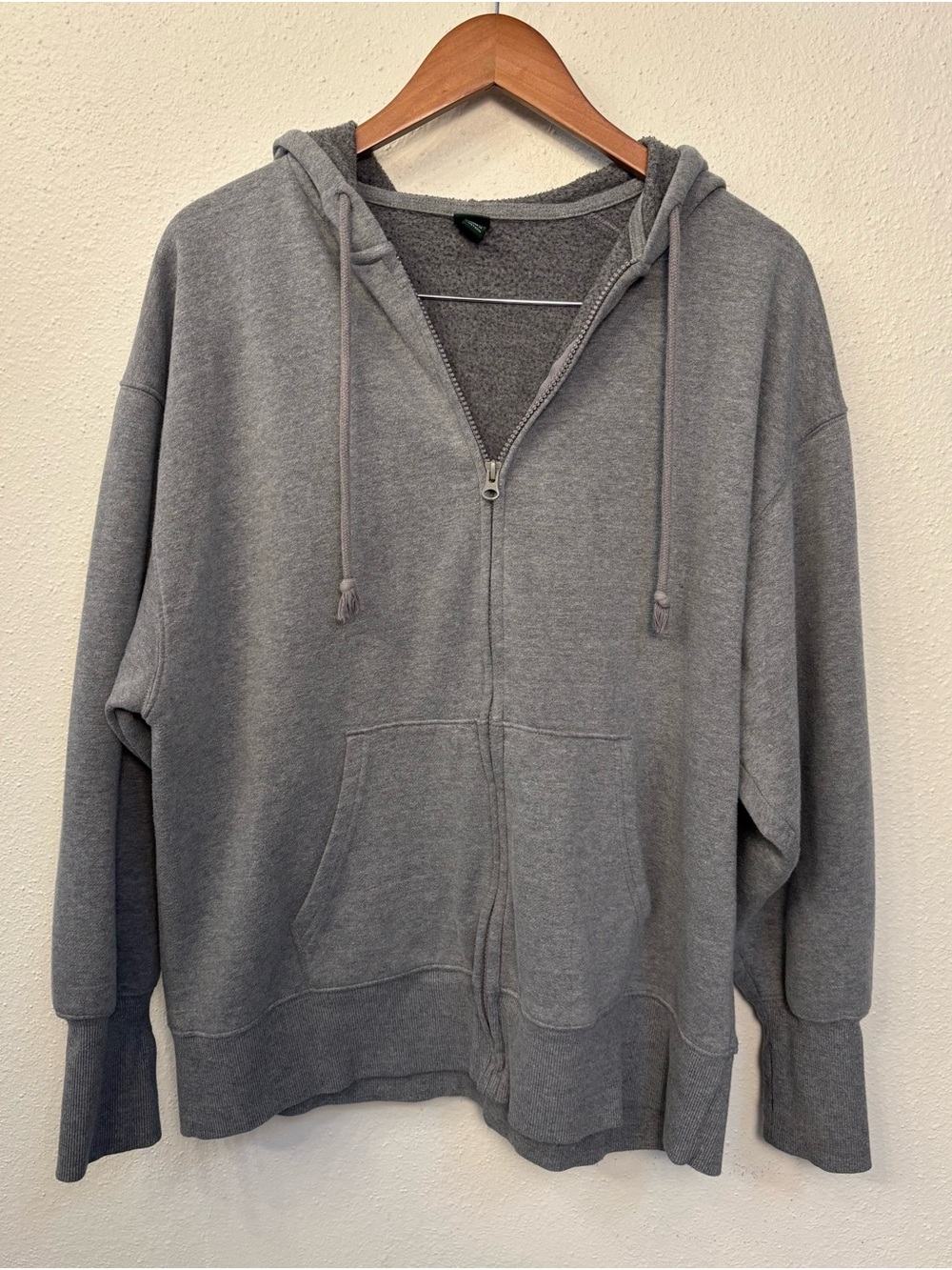 Junior’s Wild Fable Oversized Size S Gray Zip-Up Hoodie Sweater with Thumbholes